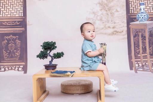 湖南孕妇肚子上的黑线